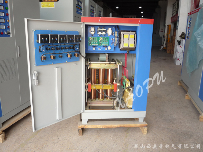 SBW-50KVA三相全自動(dòng)補償式380V電力工業(yè)穩壓器柜